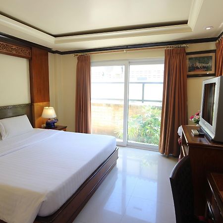 Phi Phi Hotel Buitenkant foto