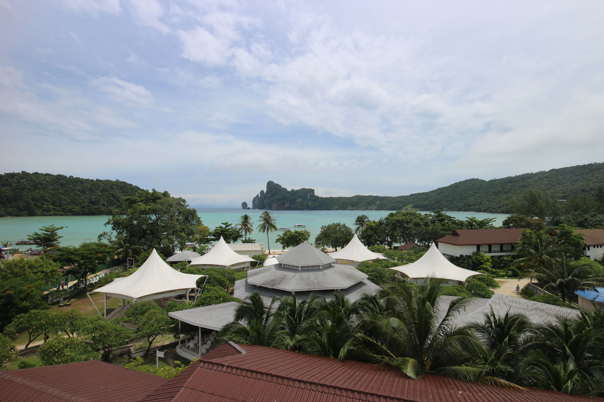 Phi Phi Hotel Buitenkant foto