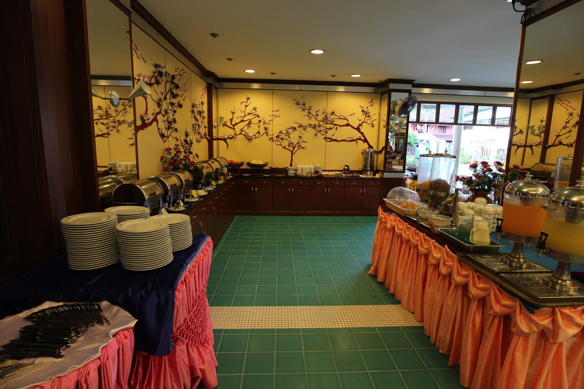 Phi Phi Hotel Buitenkant foto
