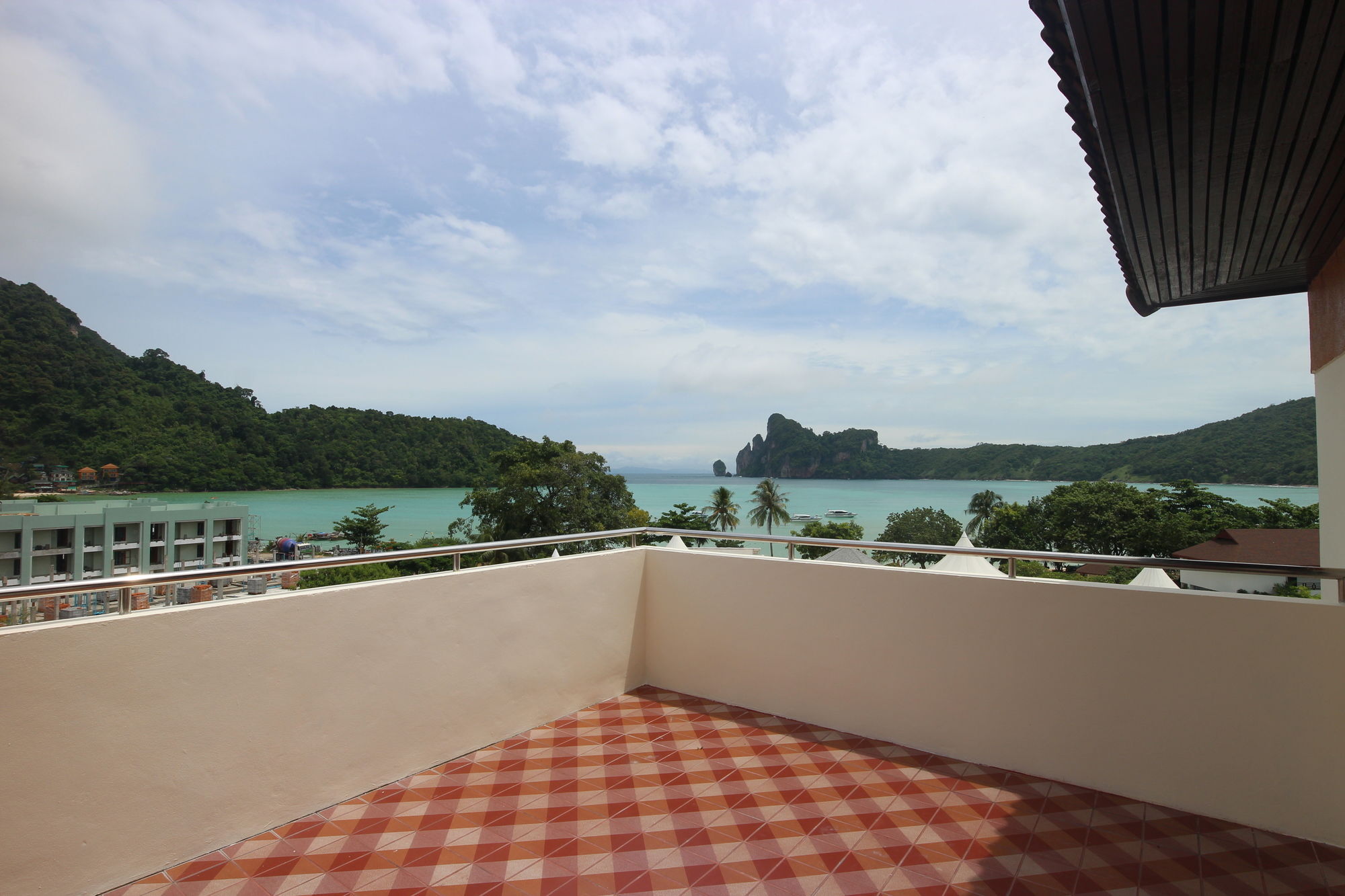 Phi Phi Hotel Buitenkant foto