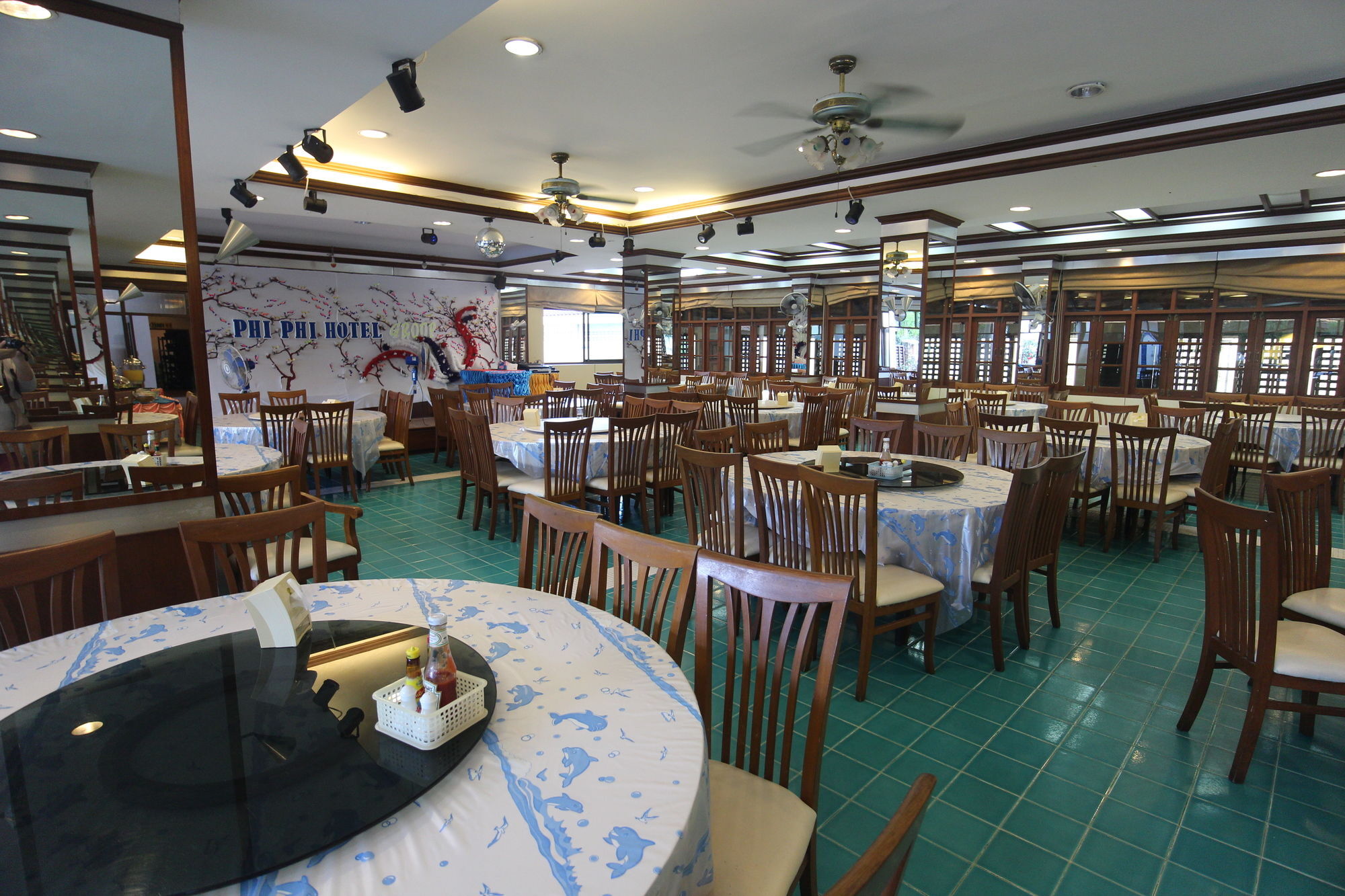 Phi Phi Hotel Buitenkant foto