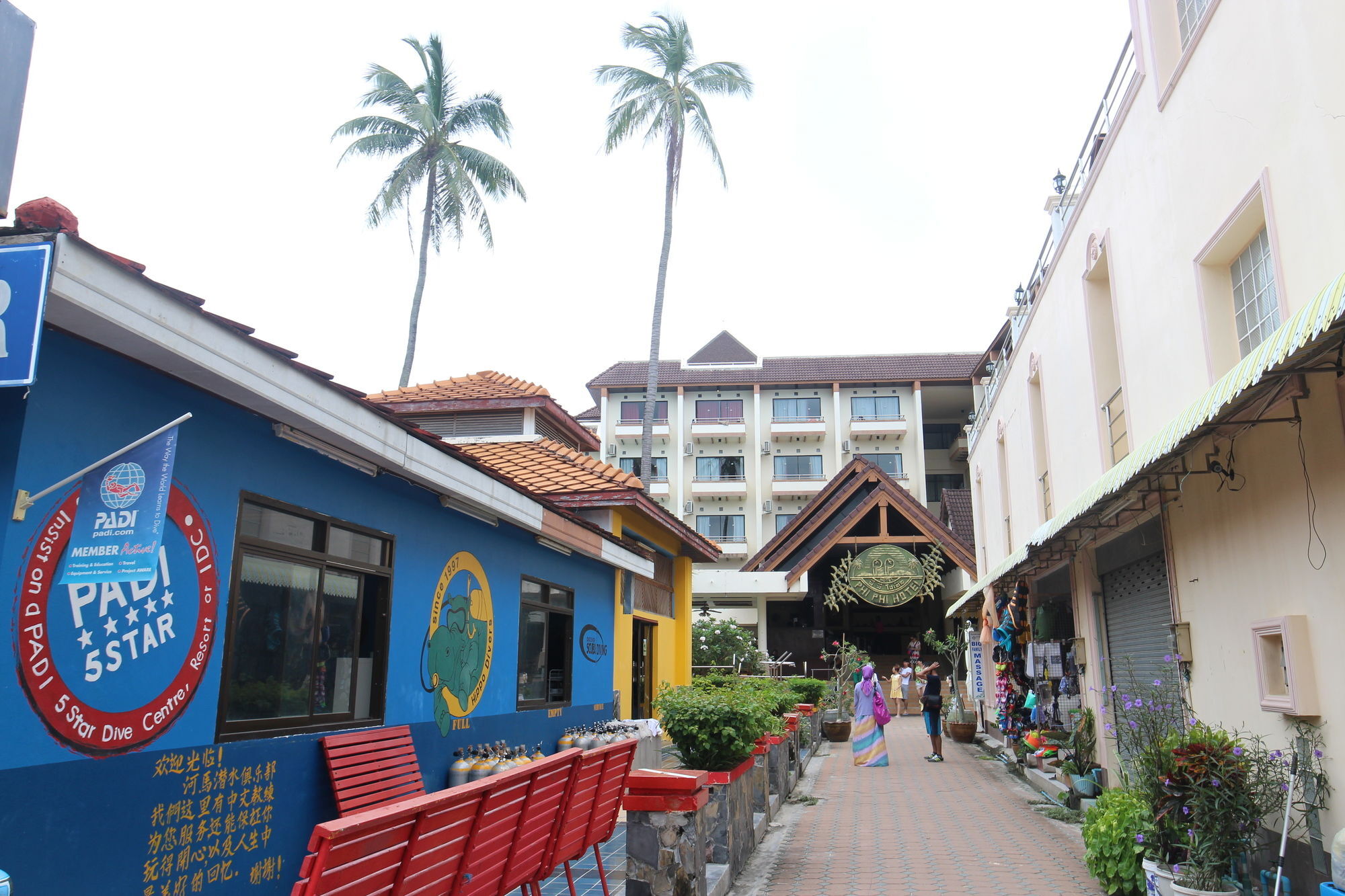 Phi Phi Hotel Buitenkant foto
